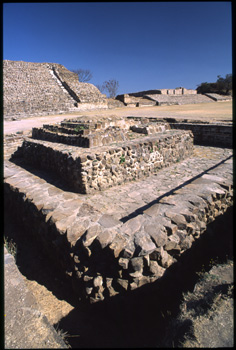 monte alban-16.jpg